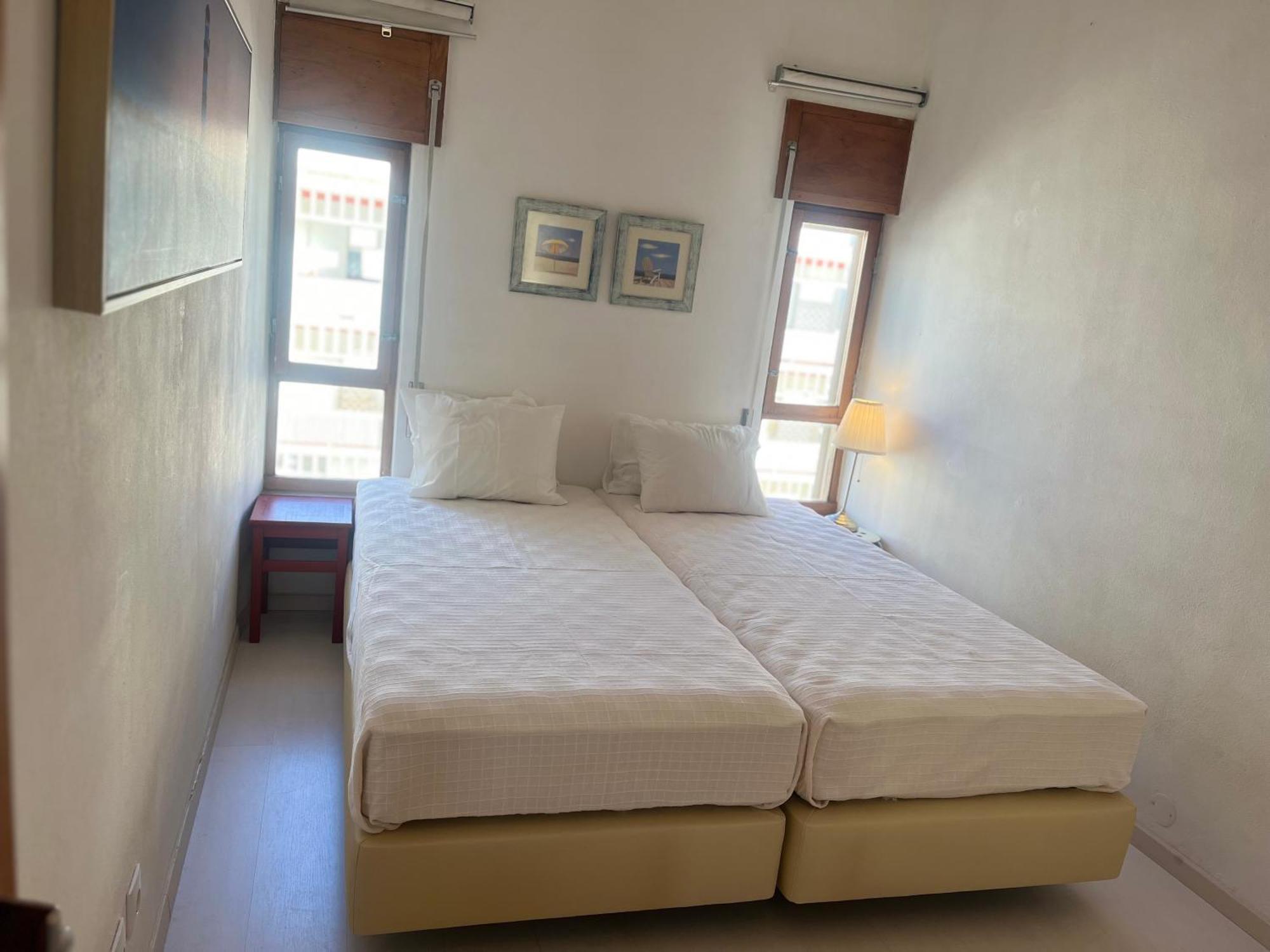 Armacao De Pera - Beach Apartment - Sea View- Walk To The Beach - Algarve Екстер'єр фото
